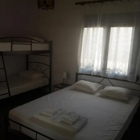 Semesterbostad Kesi Potistika